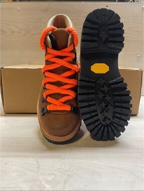 Timberland PRO Brown Leather Kids Boot with Bright Orange Laces #726
